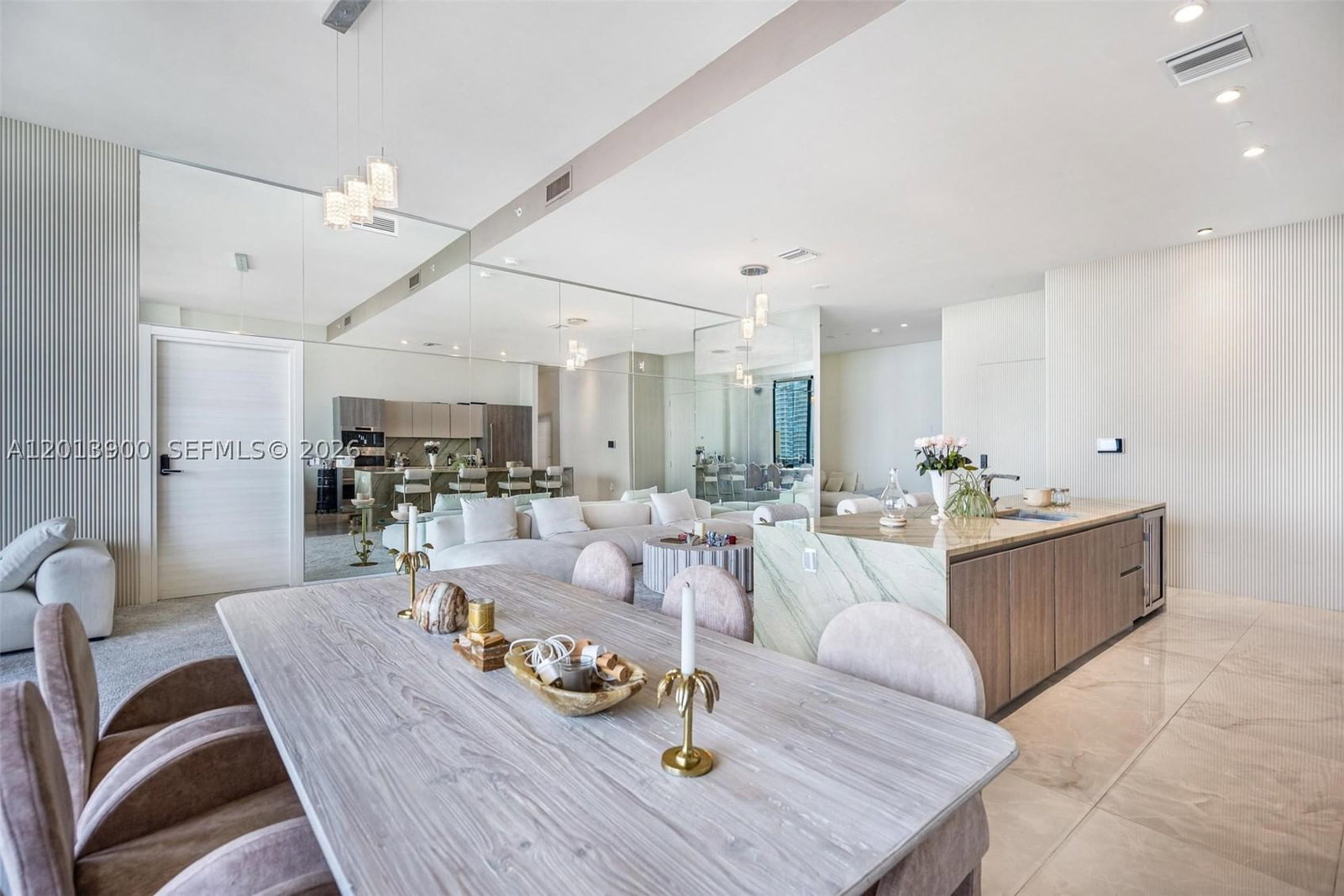 Real estate property located at 801 Miami Ave #5702, Miami-dade, 801 Sma Residences Condo, Miami, FL