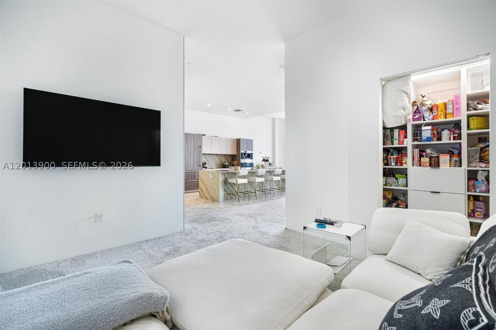 Real estate property located at 801 Miami Ave #5702, Miami-dade, 801 Sma Residences Condo, Miami, FL