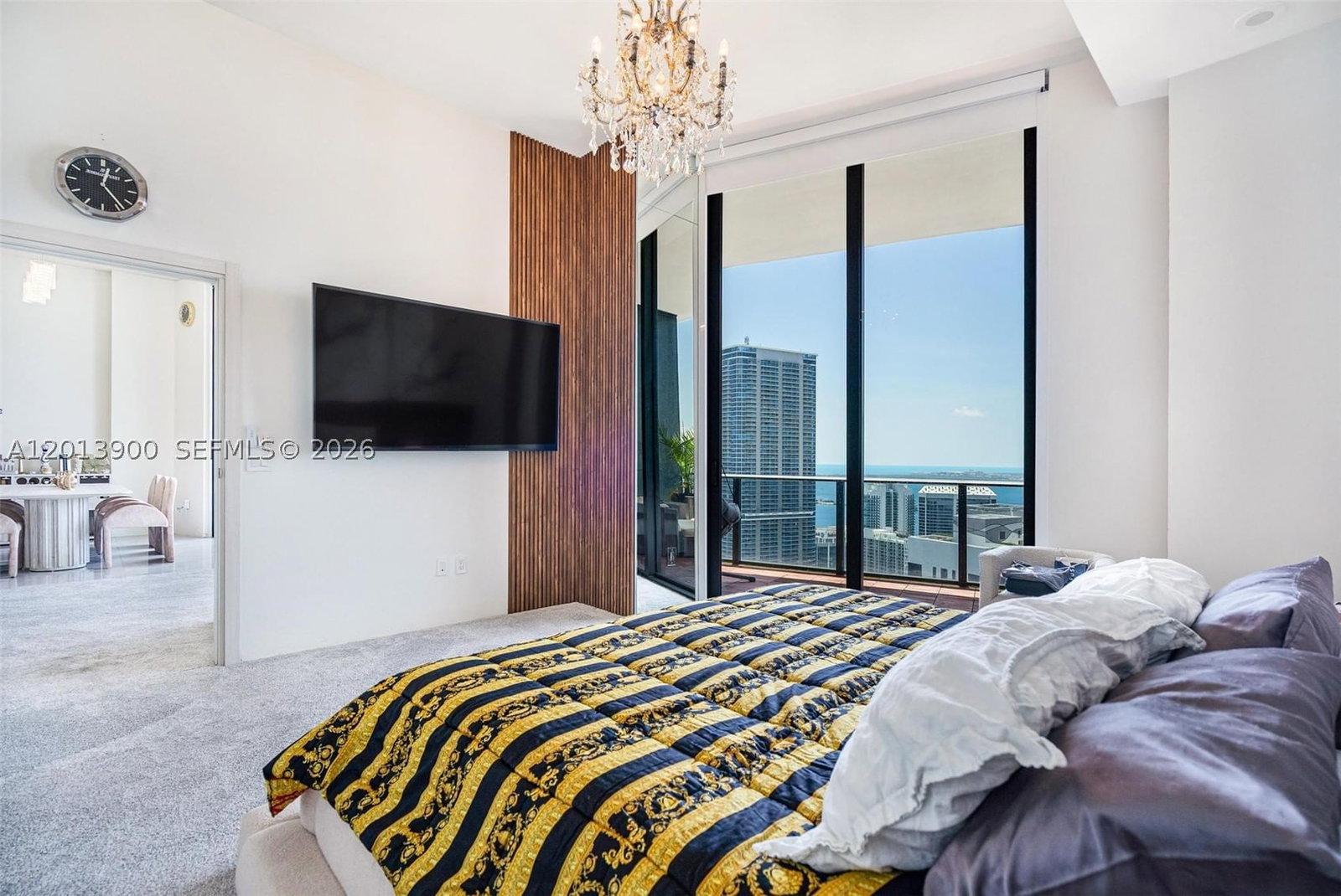 Real estate property located at 801 Miami Ave #5702, Miami-dade, 801 Sma Residences Condo, Miami, FL