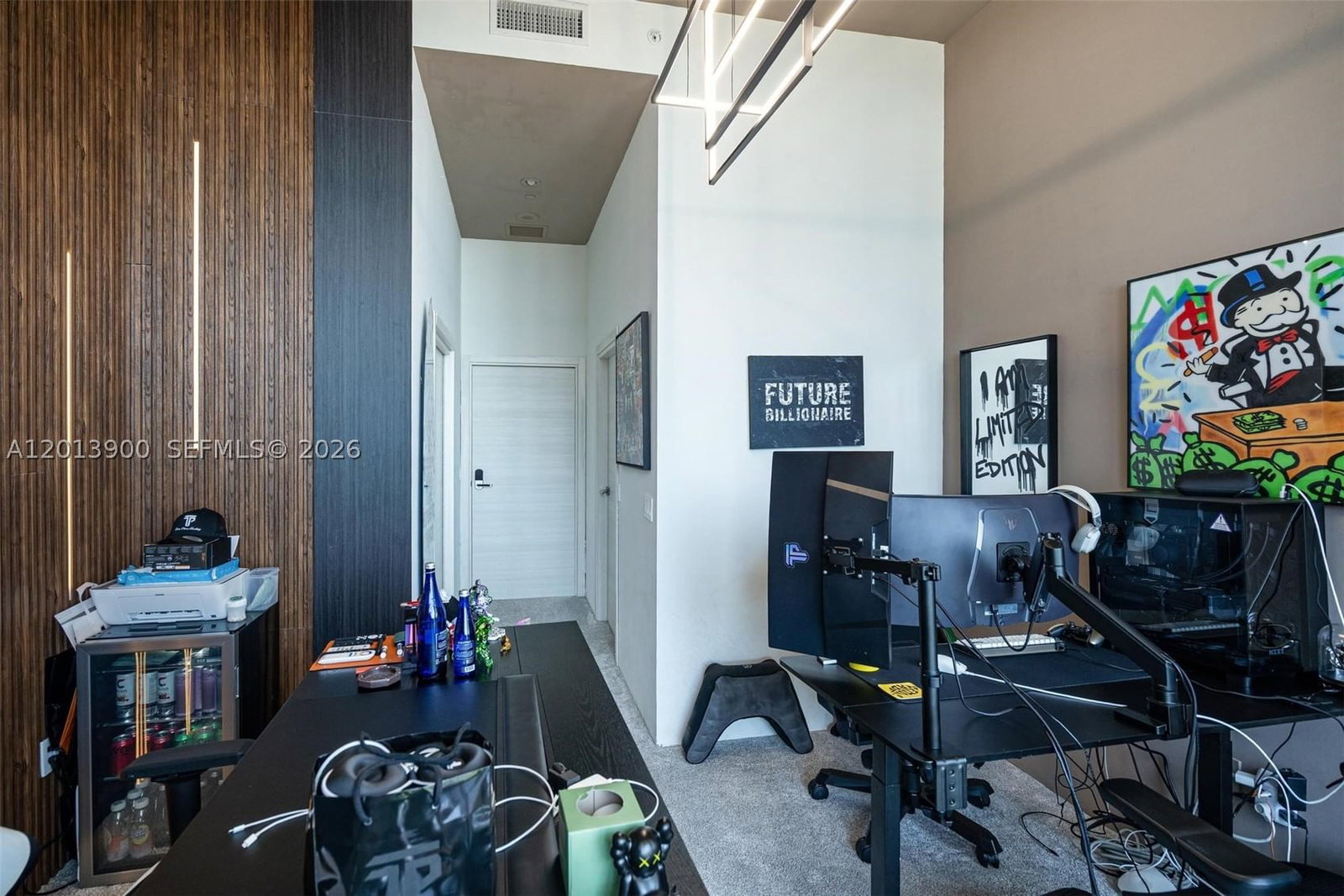 Real estate property located at 801 Miami Ave #5702, Miami-dade, 801 Sma Residences Condo, Miami, FL