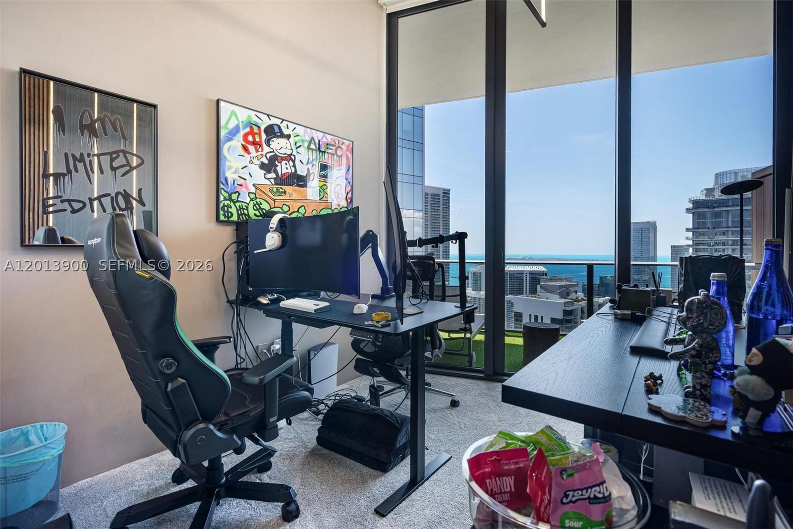 Real estate property located at 801 Miami Ave #5702, Miami-dade, 801 Sma Residences Condo, Miami, FL