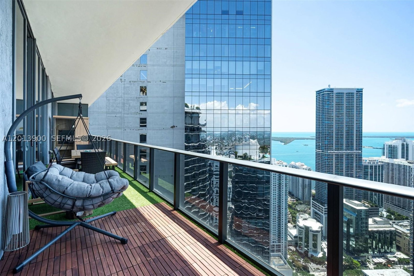 Real estate property located at 801 Miami Ave #5702, Miami-dade, 801 Sma Residences Condo, Miami, FL