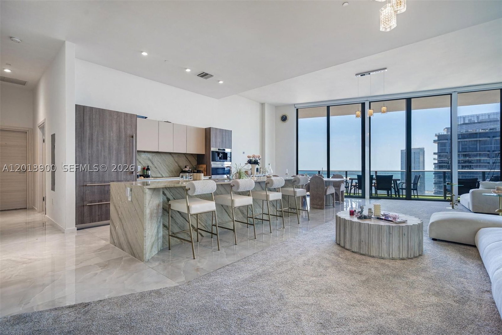 Real estate property located at 801 Miami Ave #5702, Miami-dade, 801 Sma Residences Condo, Miami, FL