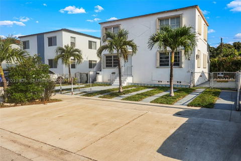 Real estate property located at 351 14th St, Miami-dade, Town Of Hialeah 1 Addn Am, Hialeah, FL