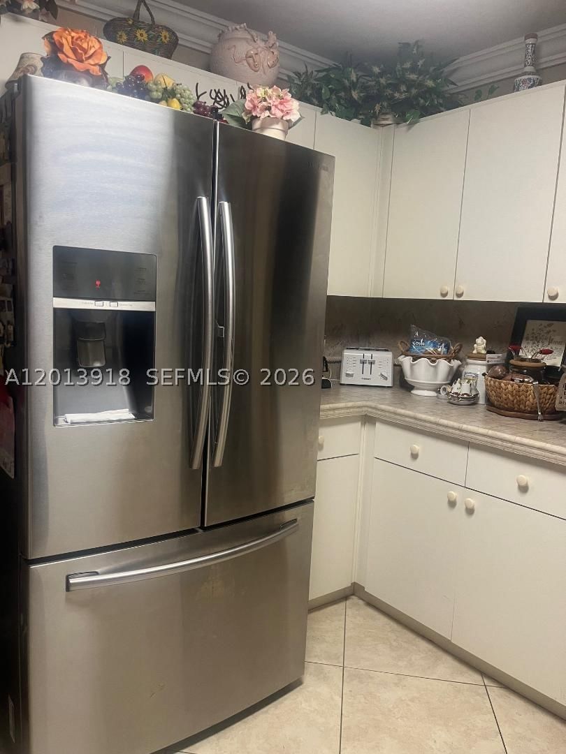 Real estate property located at 2525 107th Ct, Miami-dade, P & A Sub, Miami, FL