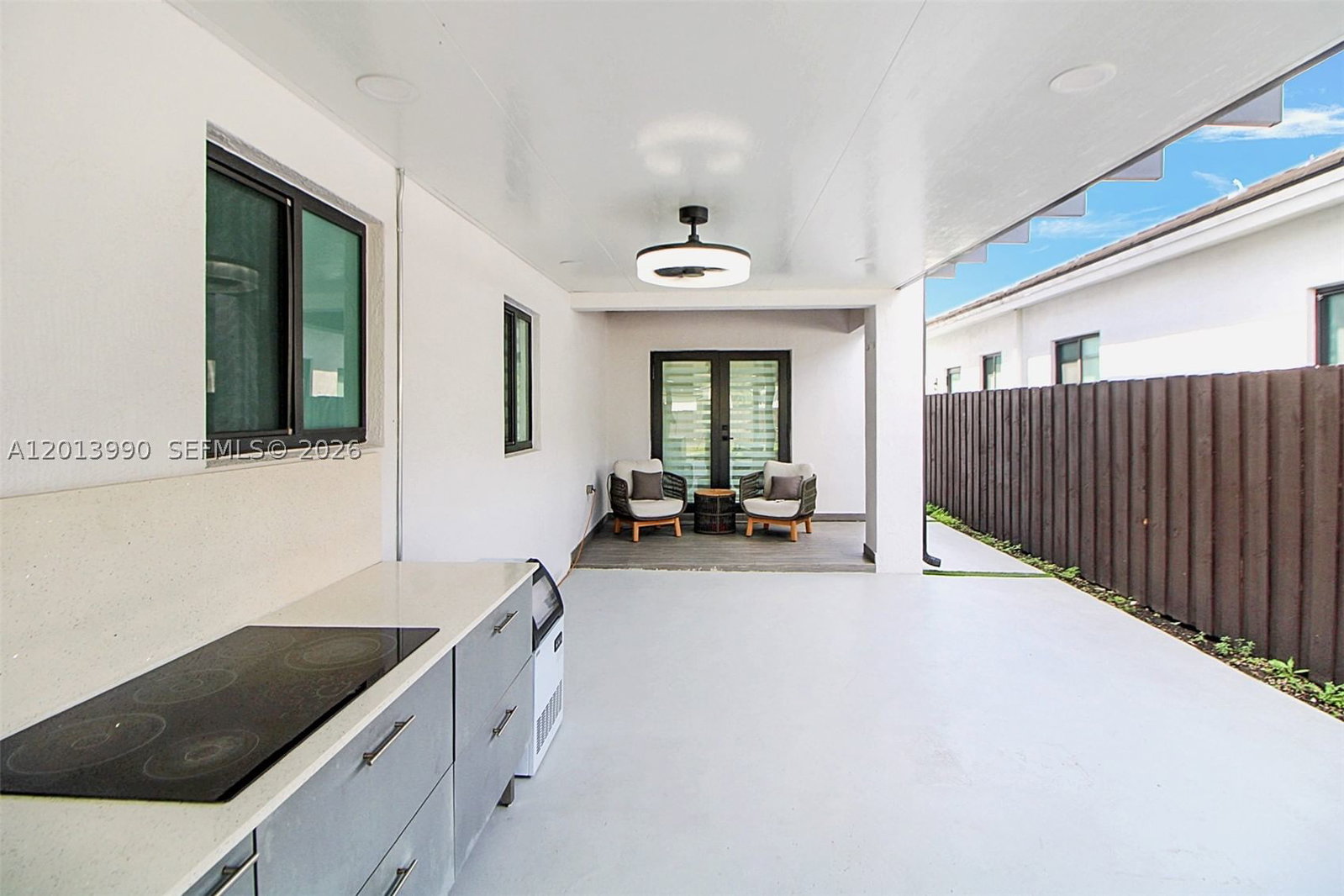 Real estate property located at 14671 20th St, Miami-dade, West Breeze Estates, Miami, FL