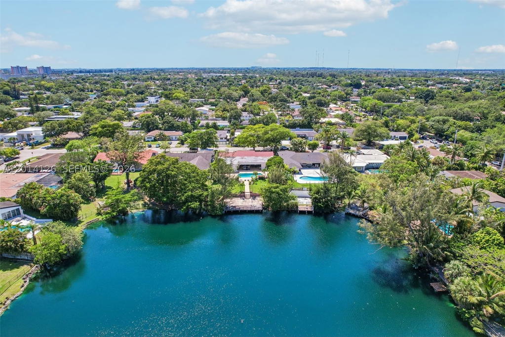 Real estate property located at 19805 22nd Ave, Miami-dade, North Lake Estates, Miami, FL