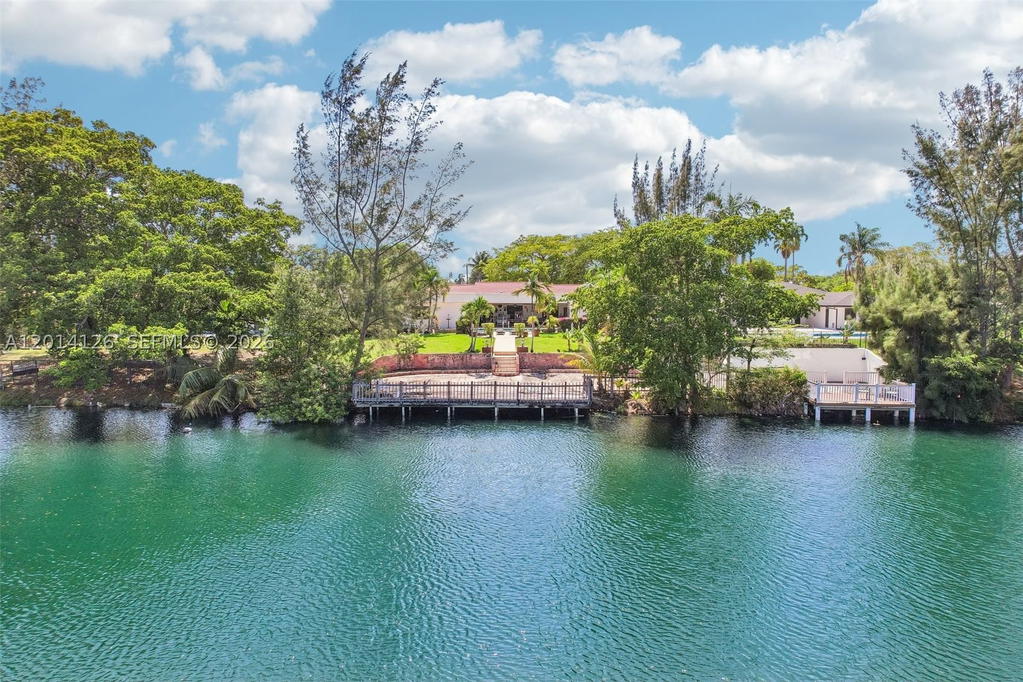Real estate property located at 19805 22nd Ave, Miami-dade, North Lake Estates, Miami, FL
