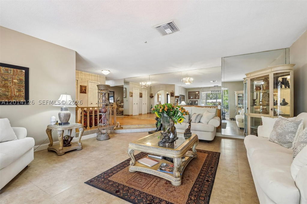 Real estate property located at 19805 22nd Ave, Miami-dade, North Lake Estates, Miami, FL