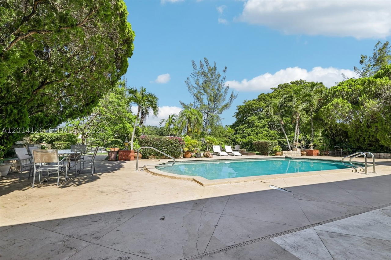 Real estate property located at 19805 22nd Ave, Miami-dade, North Lake Estates, Miami, FL