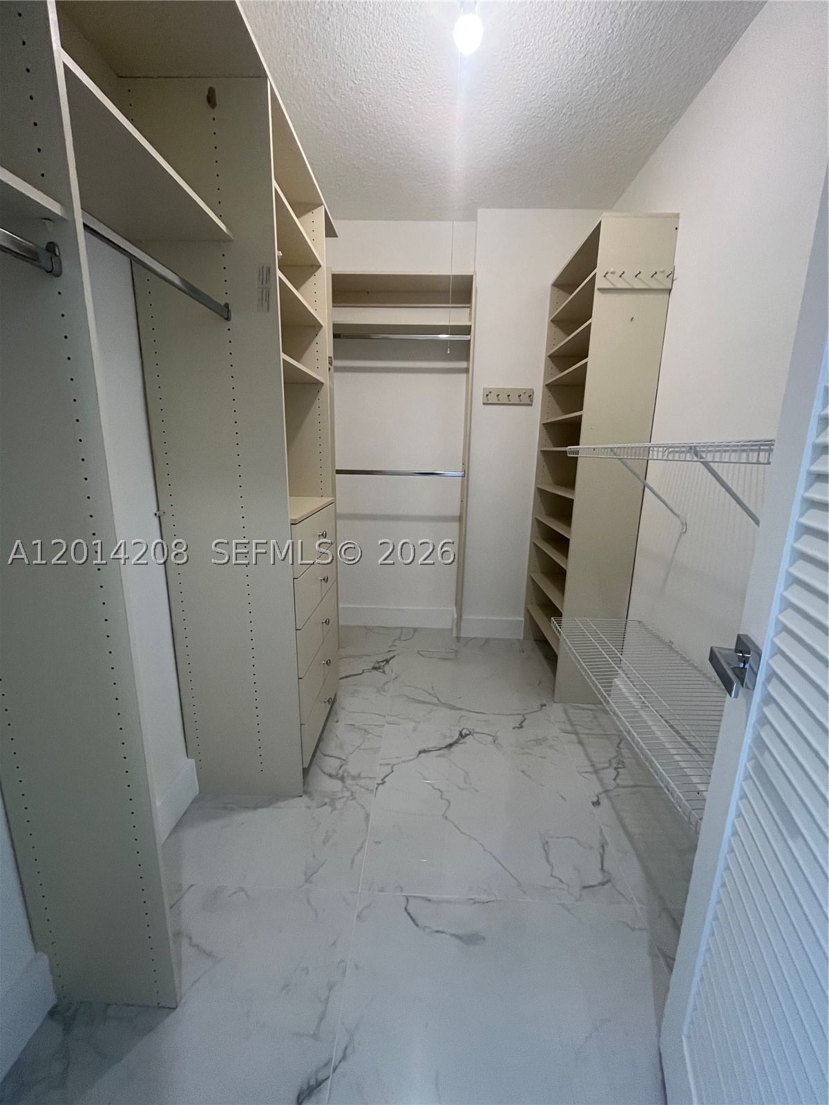 Real estate property located at 3505 Ocean Dr #210, Broward, Alexander Towers Condo, Hollywood, FL