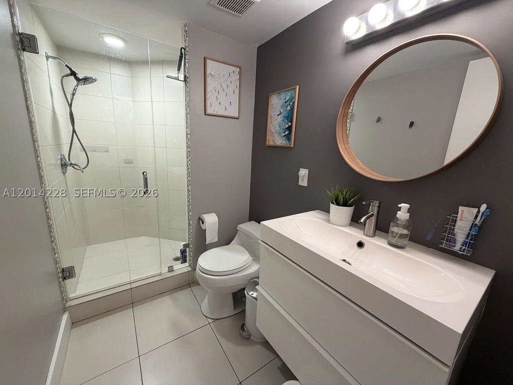 Real estate property located at 21075 34th Ave #303-2, Miami-dade, Spinnaker Bay Condo, Aventura, FL