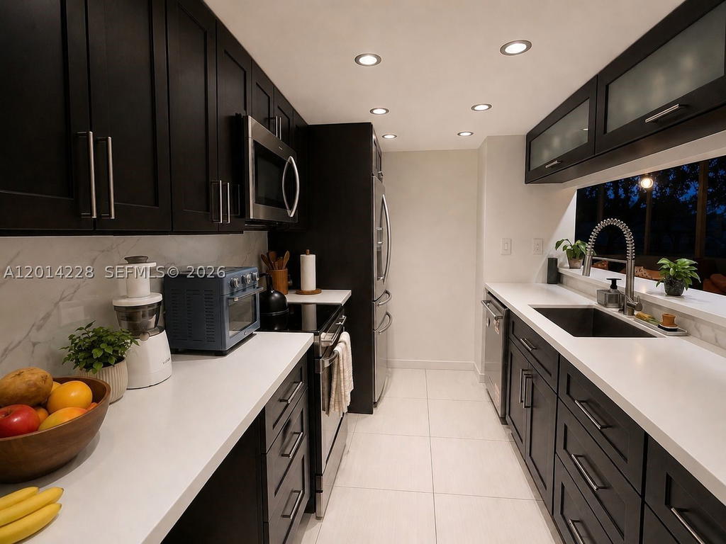 Real estate property located at 21075 34th Ave #303-2, Miami-dade, Spinnaker Bay Condo, Aventura, FL