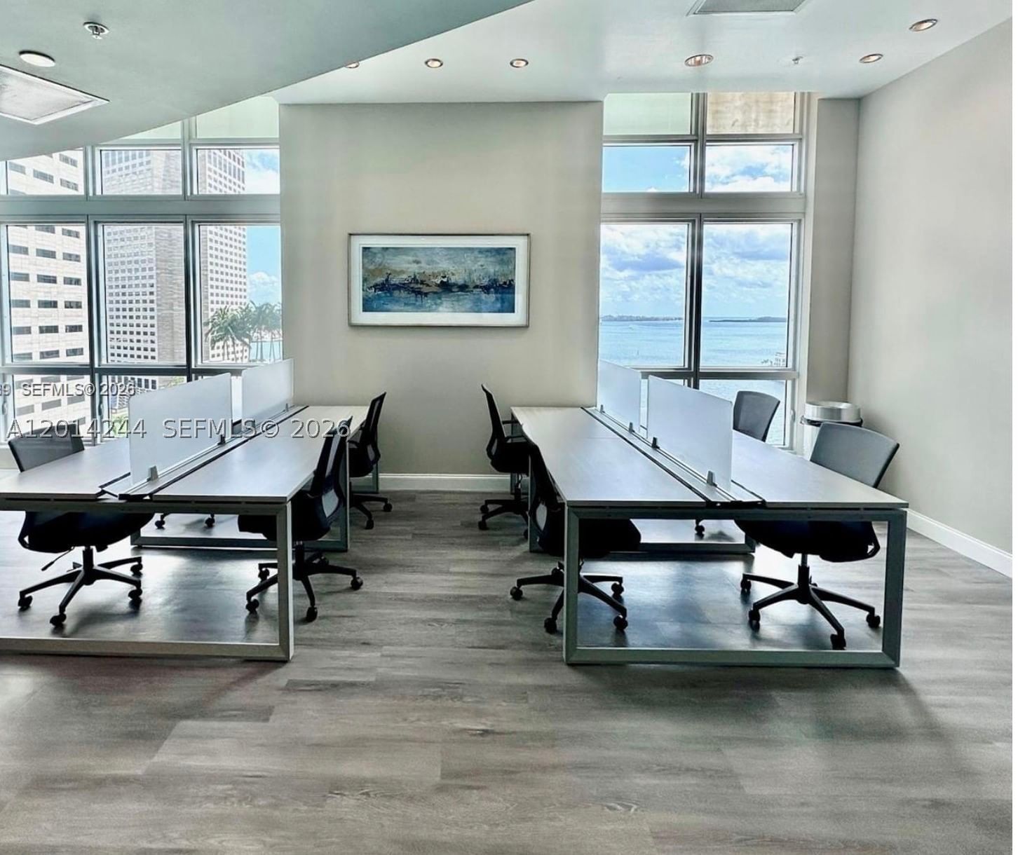 Real estate property located at 300 Biscayne Blvd L-L32, Miami-dade, Met 1 Condo, Miami, FL