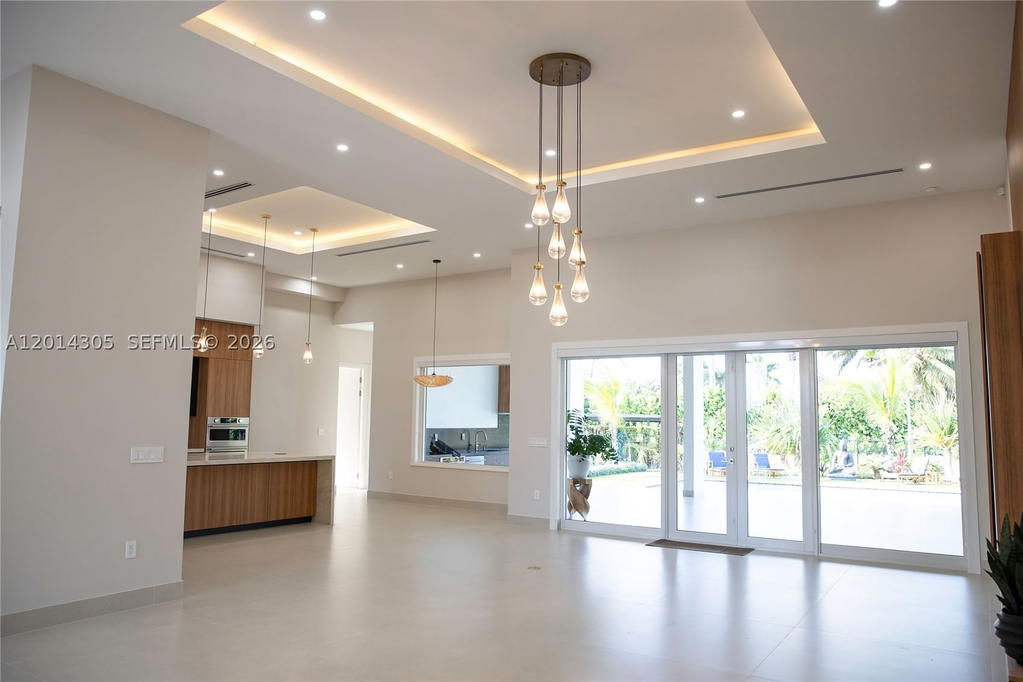 Real estate property located at 13231 220 ST, Miami-dade, Daisy Sub, Miami, FL