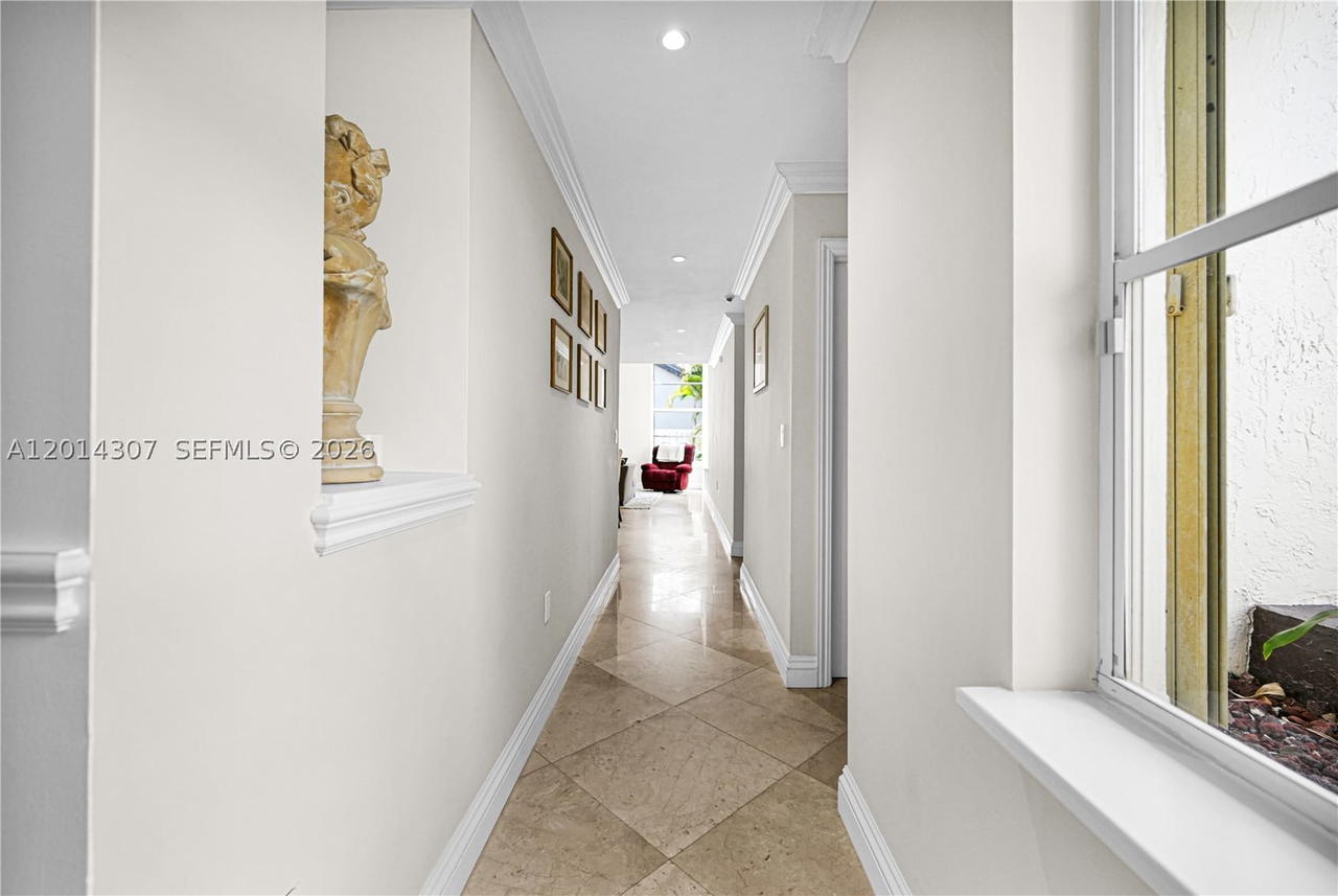 Real estate property located at 9866 111th Ter, Miami-dade, Weitzer Killian Place, Miami, FL