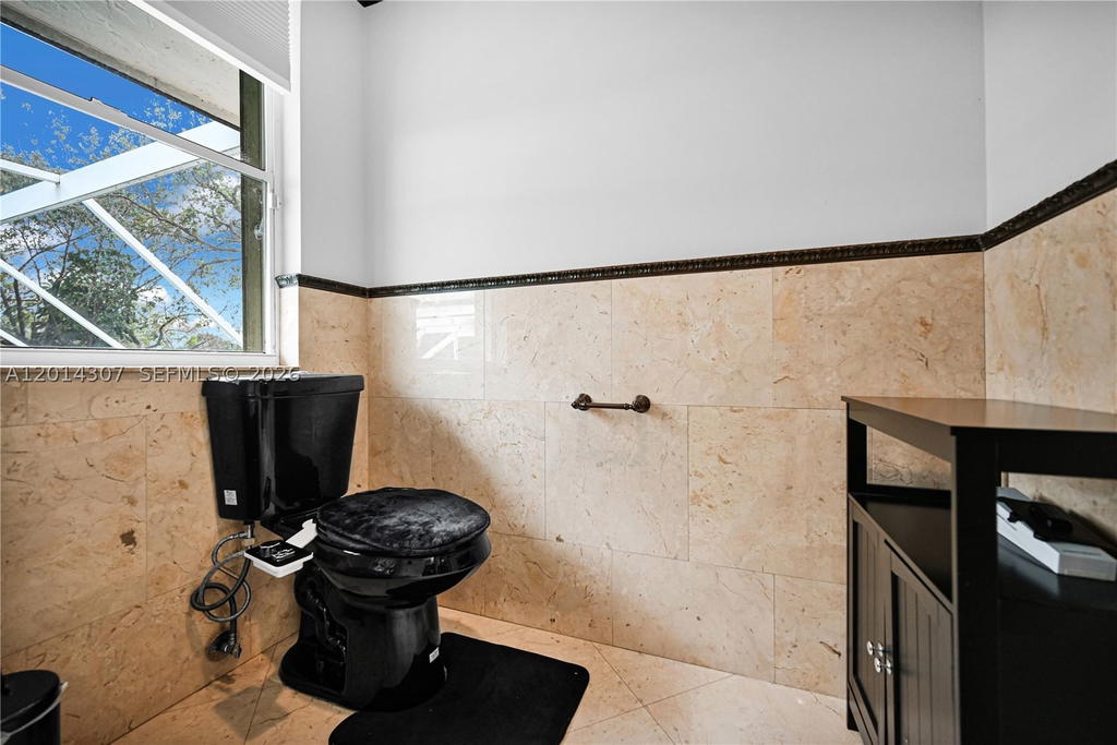 Real estate property located at 9866 111th Ter, Miami-dade, Weitzer Killian Place, Miami, FL
