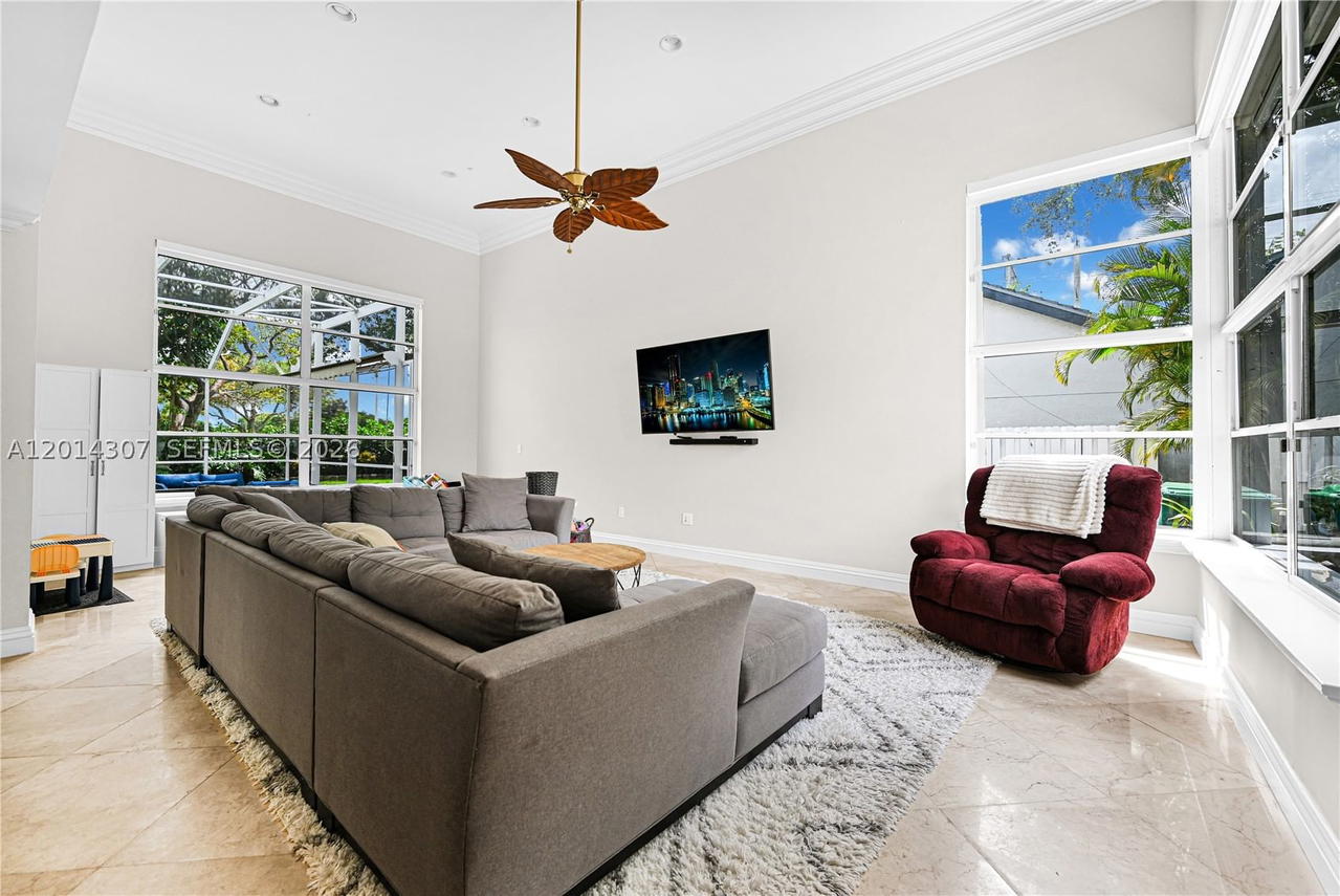 Real estate property located at 9866 111th Ter, Miami-dade, Weitzer Killian Place, Miami, FL