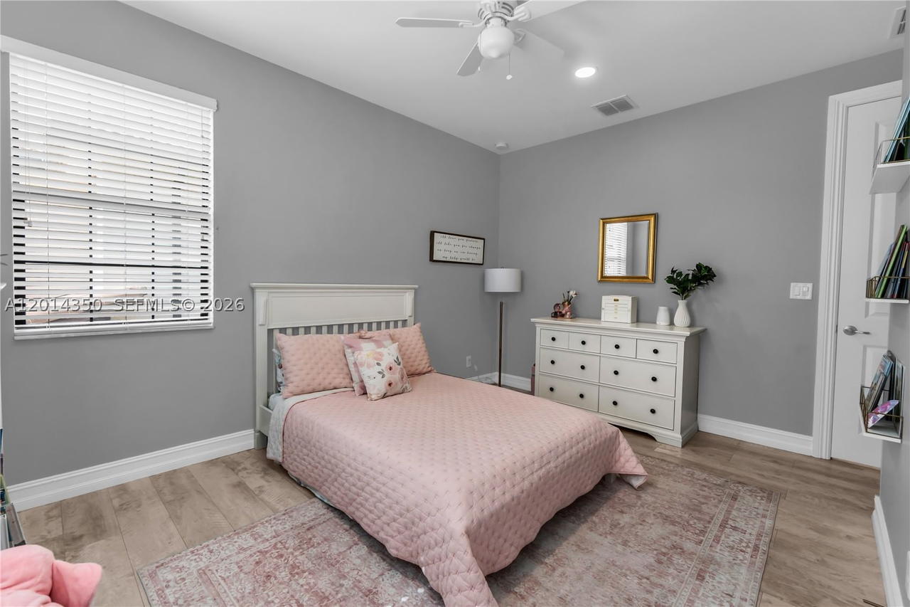 Real estate property located at 8915 Watercrest Cir W, Broward, Watercrest, Parkland, FL