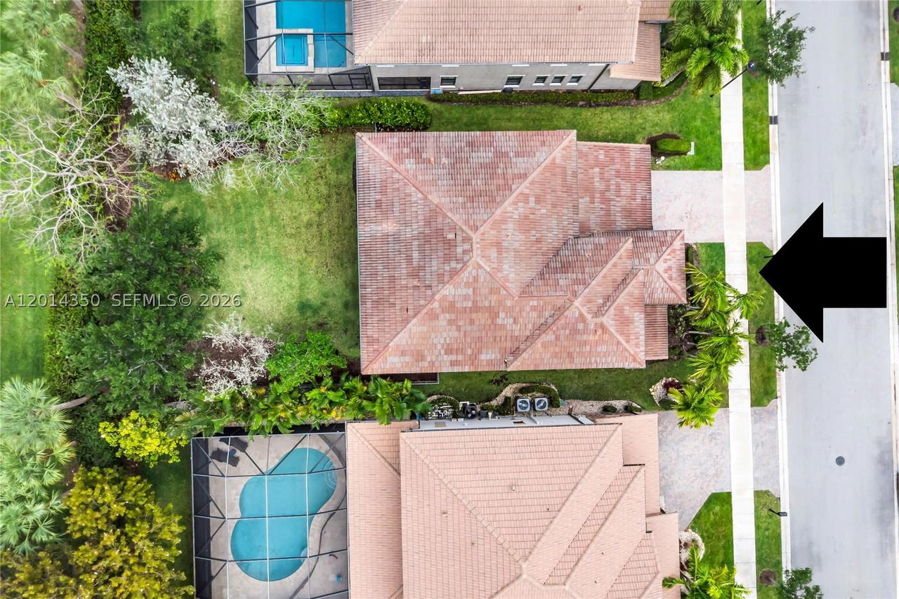 Real estate property located at 8915 Watercrest Cir W, Broward, Watercrest, Parkland, FL