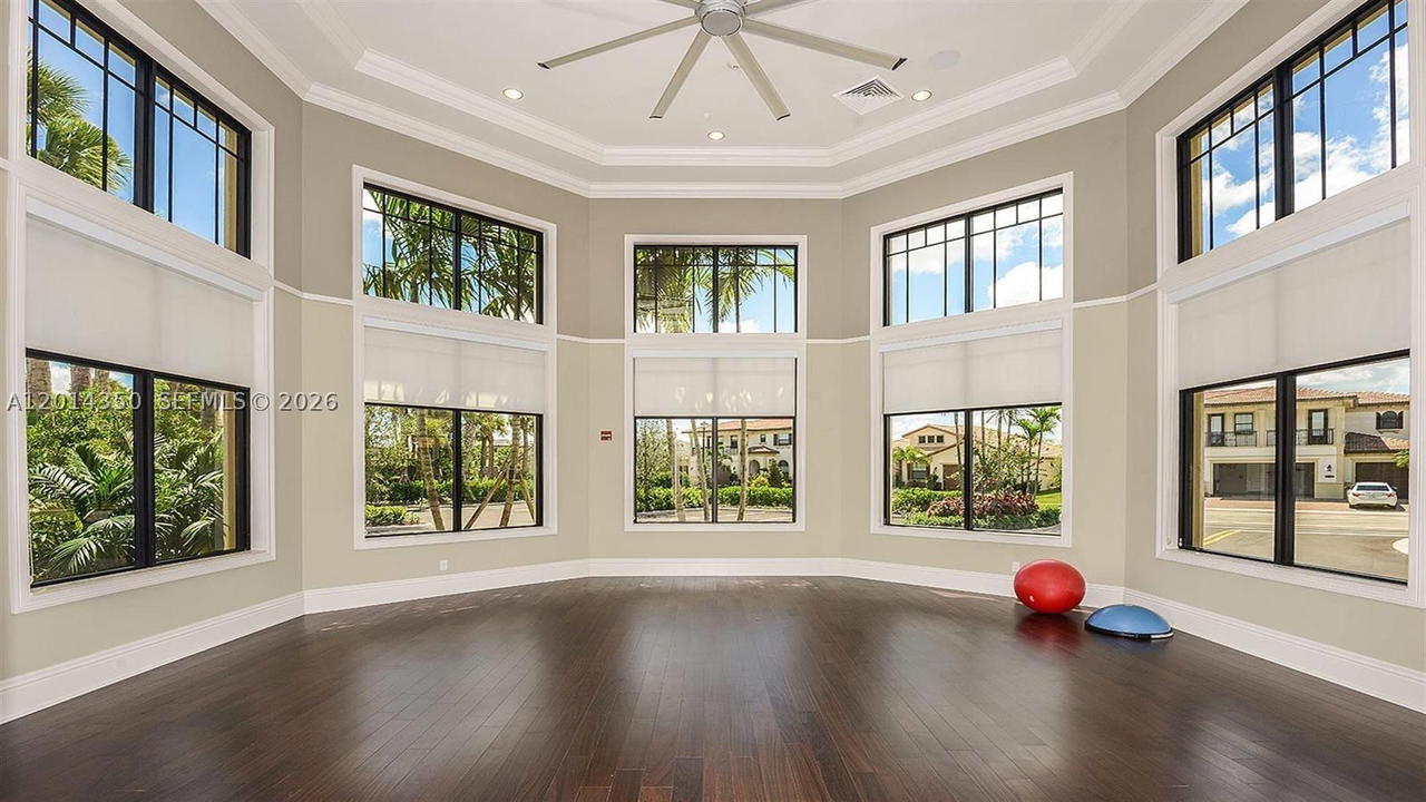 Real estate property located at 8915 Watercrest Cir W, Broward, Watercrest, Parkland, FL