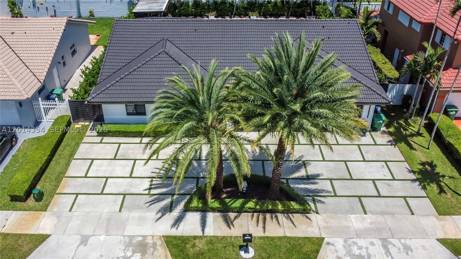Real estate property located at 14211 31st St, Miami-dade, Lisardo Sub, Miami, FL