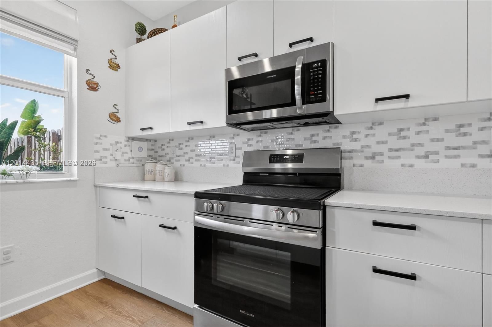 Real estate property located at 12808 22nd Pl, Miami-dade, Golf Park Sec 1, Miami, FL