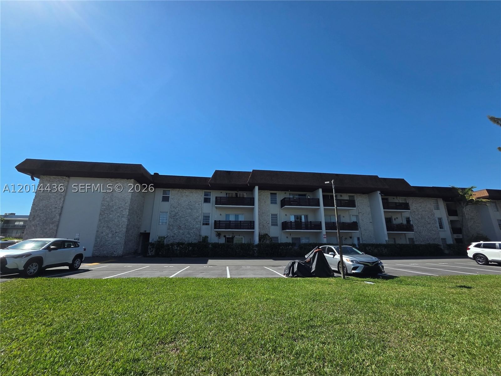 Real estate property located at 7477 82nd St C115, Miami-dade, Dadeland Capri Condo, Miami, FL