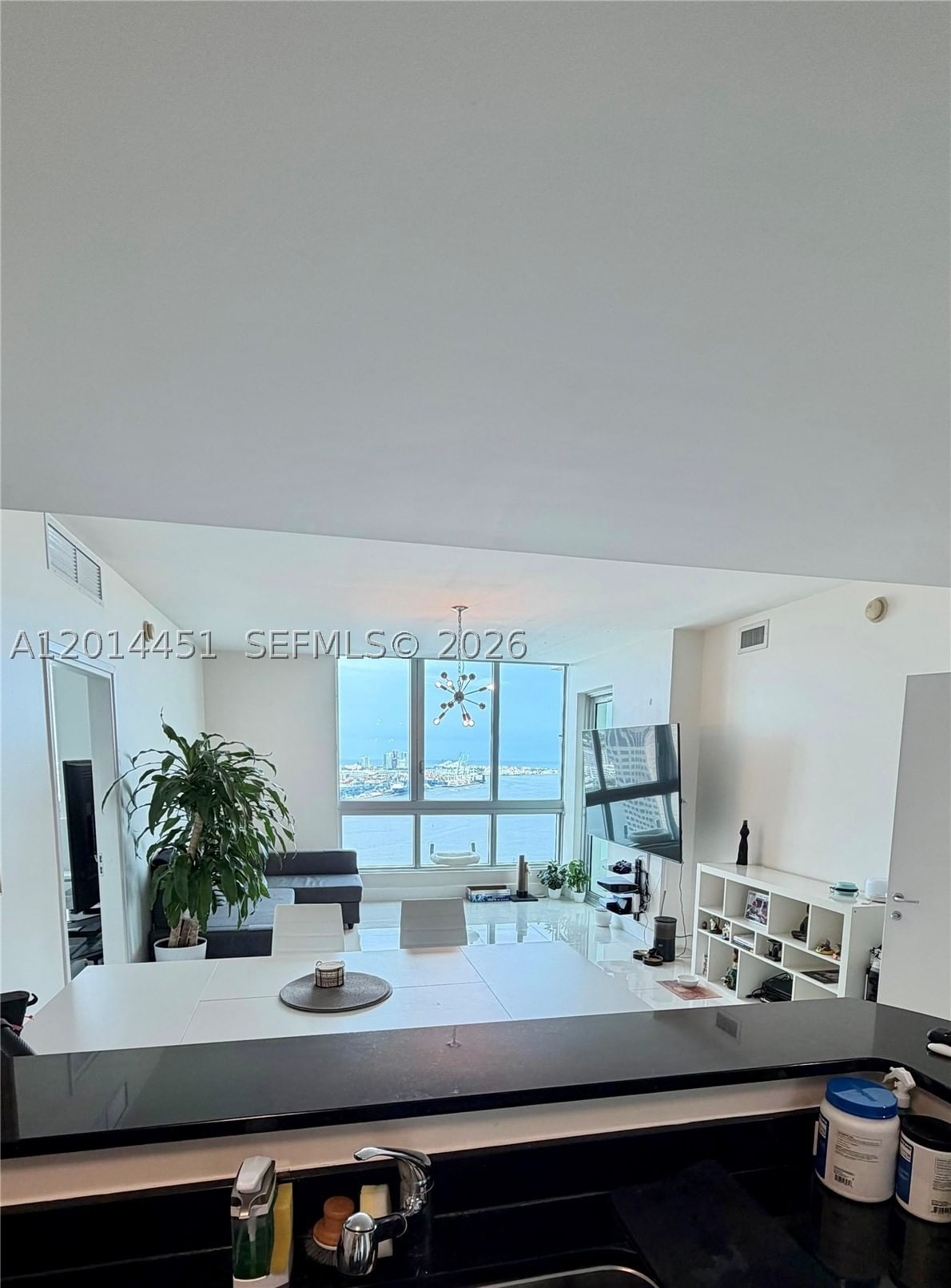 Real estate property located at 300 Biscayne Blvd T-3212, Miami-dade, Met 1 Condo, Miami, FL
