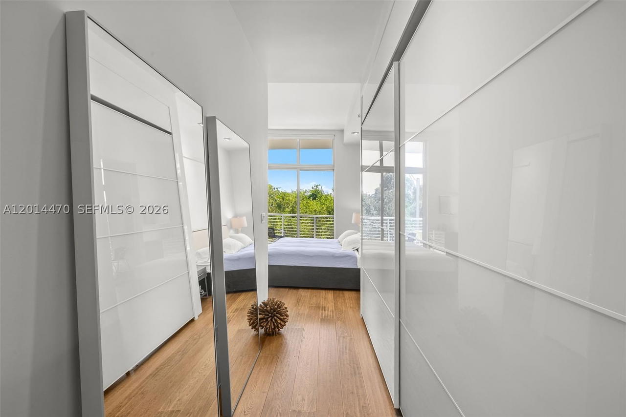 Real estate property located at 2001 Meridian Ave #404, Miami-dade, The Meridian Condo, Miami Beach, FL