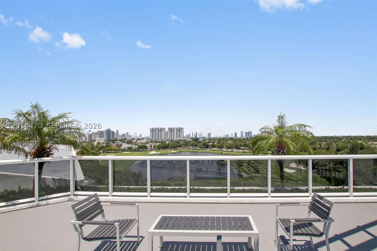 Real estate property located at 2001 Meridian Ave #404, Miami-dade, The Meridian Condo, Miami Beach, FL
