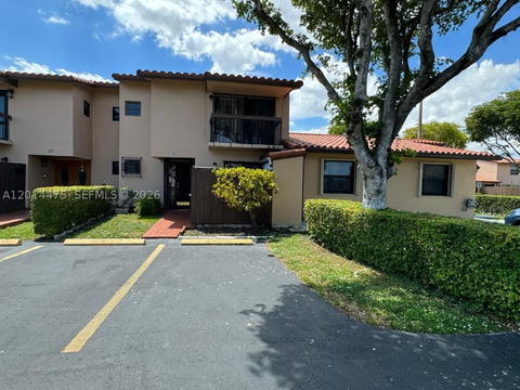 Real estate property located at 3817 82nd Ave IX-46, Miami-dade, Tropical Park Villas Cond, Miami, FL