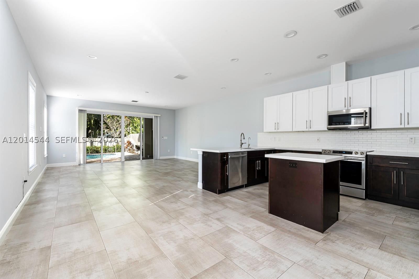 Real estate property located at 1031 13th Ave, Broward, Progresso, Fort Lauderdale, FL