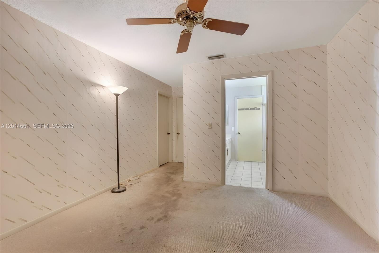 Real estate property located at 7451 40th St, Broward, Banyan Club, Lauderhill, FL