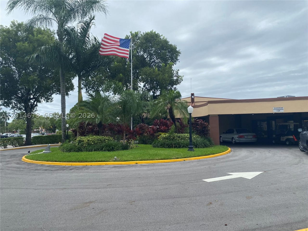 Real estate property located at 9781 Sunrise Lakes Blvd #202, Broward, Sunrise Lakes 150 Condo, Sunrise, FL