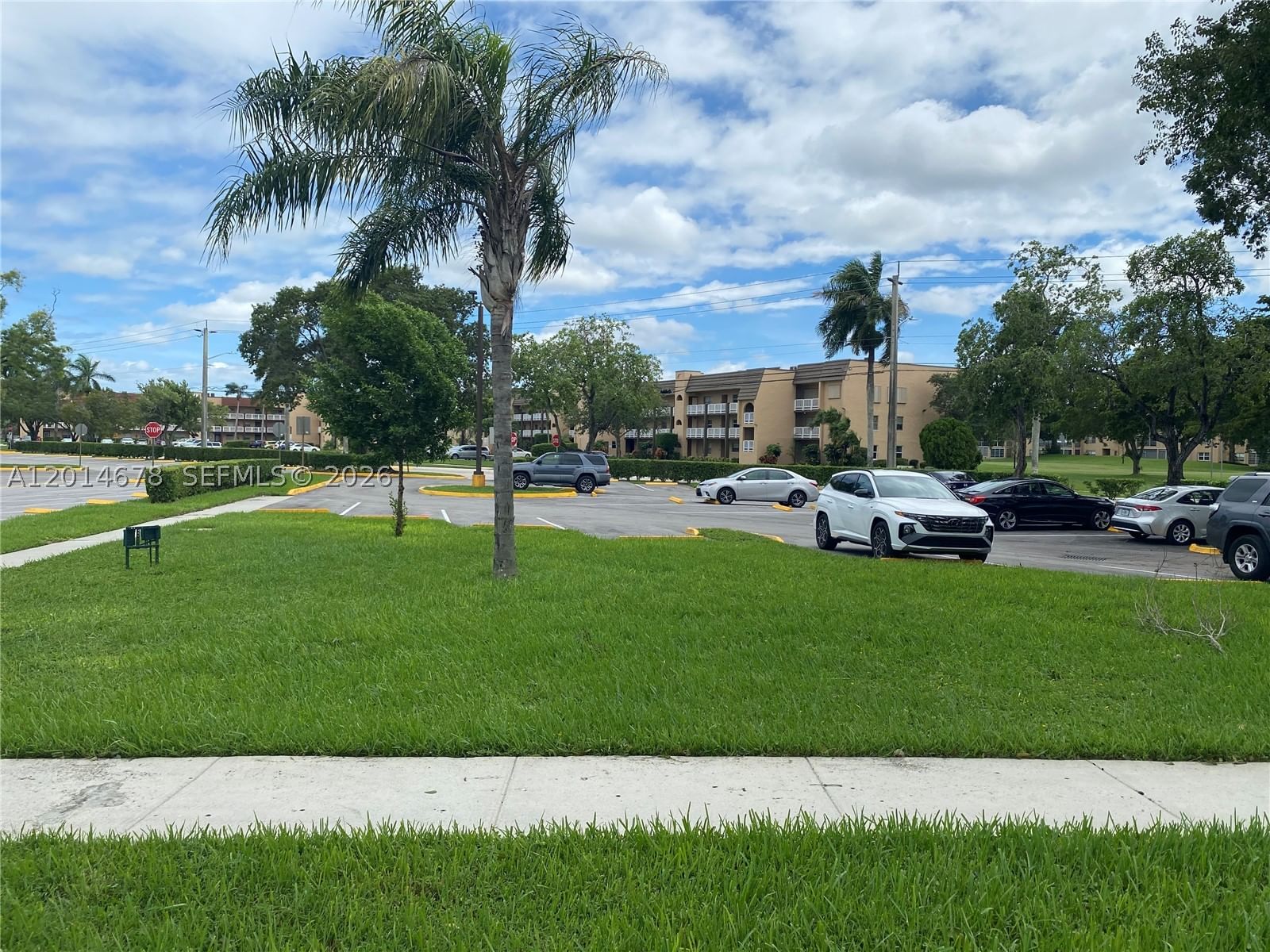 Real estate property located at 9781 Sunrise Lakes Blvd #202, Broward, Sunrise Lakes 150 Condo, Sunrise, FL