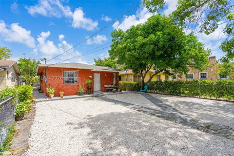 Real estate property located at 2385 32nd St, Miami-dade, New Haven Sub, Miami, FL