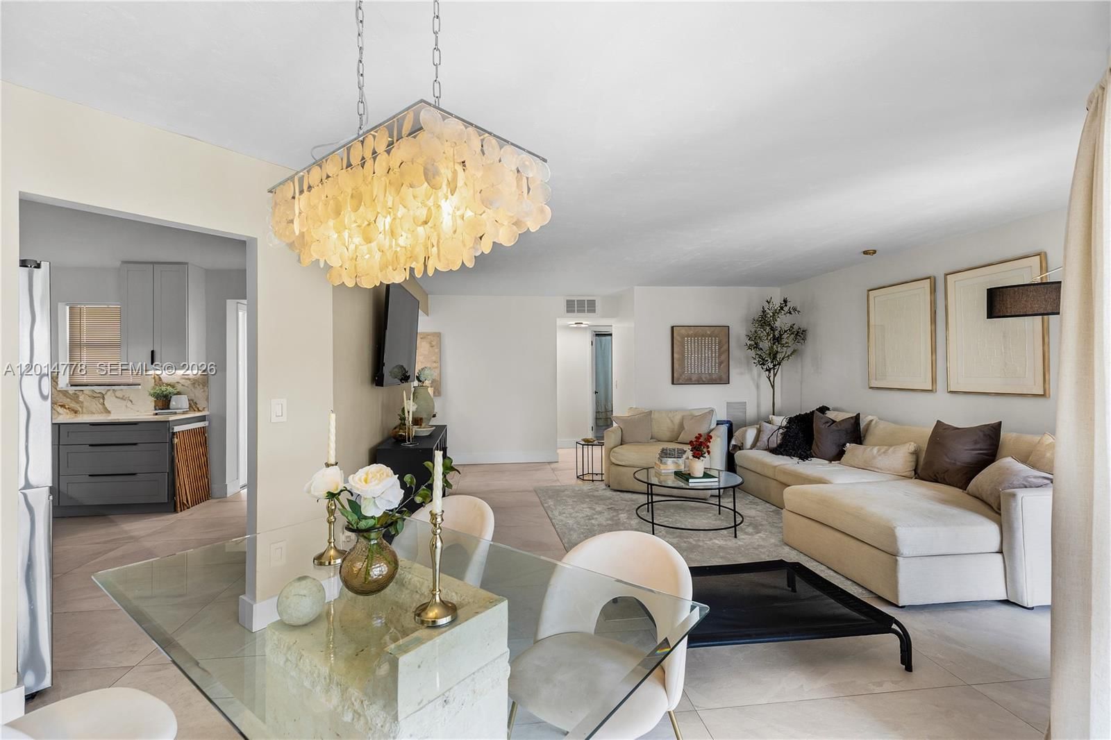 Real estate property located at 5850 Camino Del Sol #404, Palm Beach, Camino Real Village Condo, Boca Raton, FL