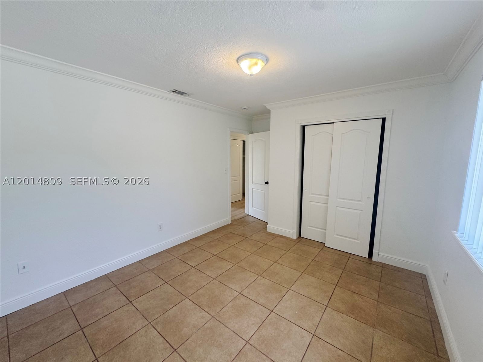 Real estate property located at 9620 Kendale Blvd, Miami-dade, Kendale Sec 2, Miami, FL