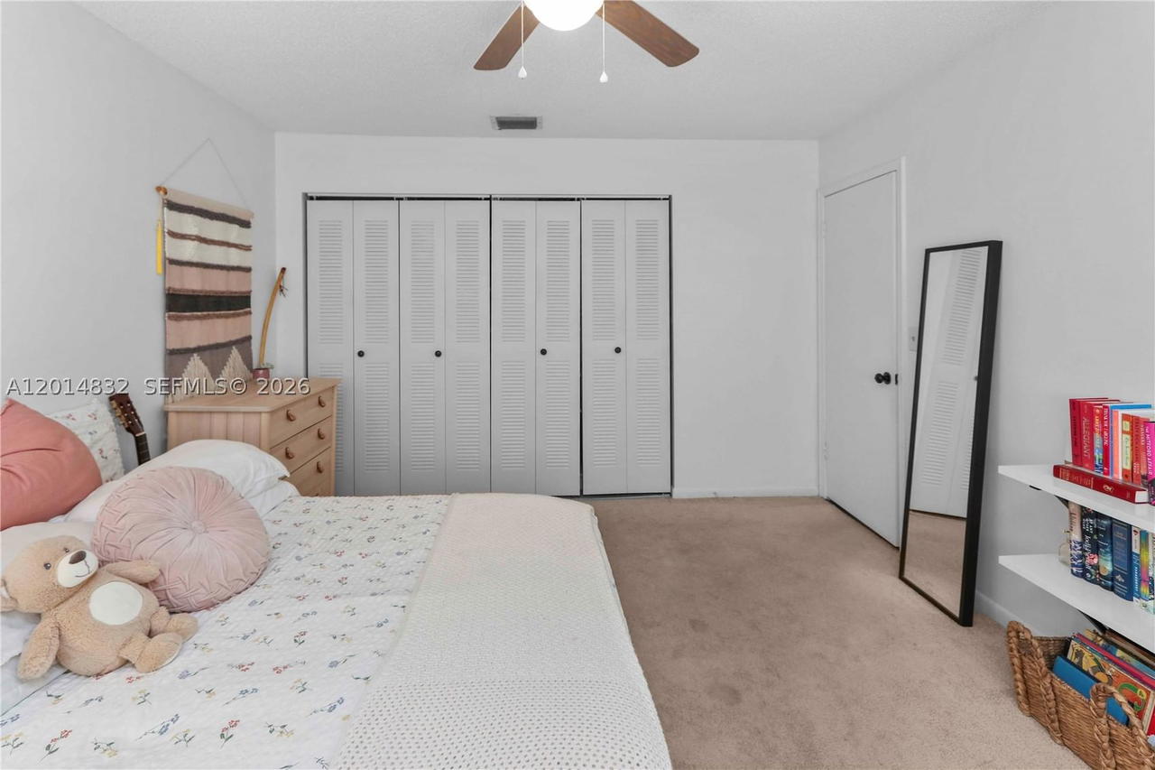Real estate property located at 8555 114th Ct, Miami-dade, Kings Court West, Miami, FL