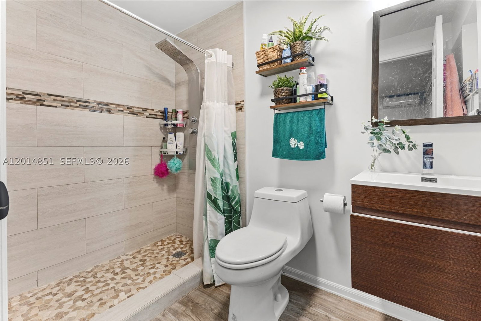 Real estate property located at 4230 111th Ave, Miami-dade, Westwood Lake 2nd Addn, Miami, FL