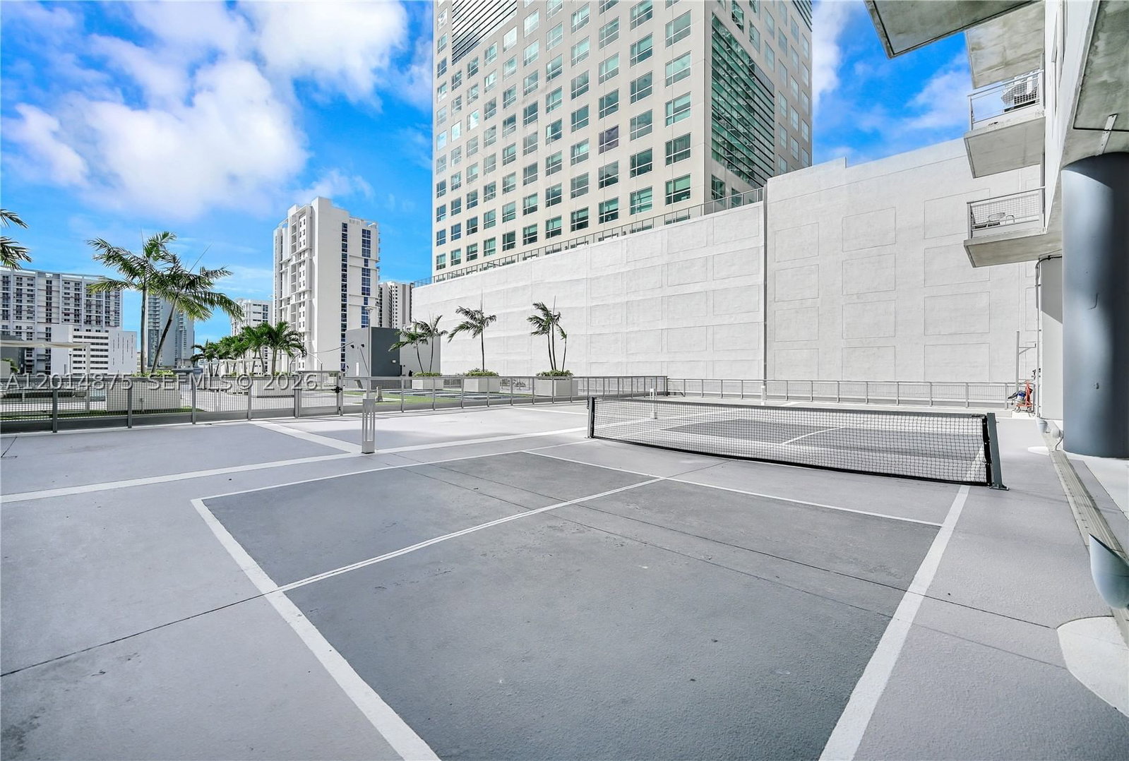 Real estate property located at 690 1st Ct #1934, Miami-dade, Neo Vertika Condo, Miami, FL
