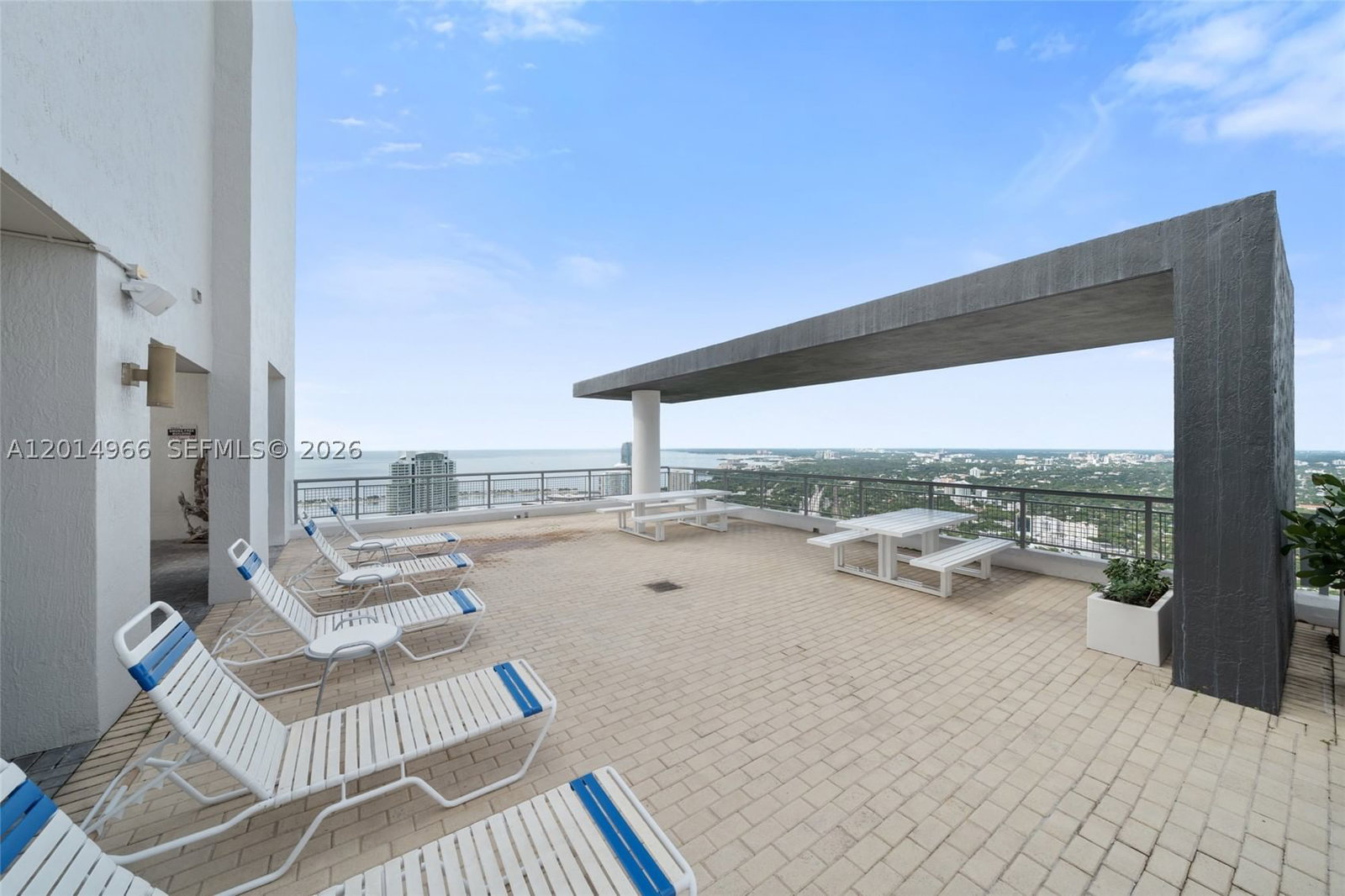 Real estate property located at 60 13th St #4008, Miami-dade, Infinity At Brickell Cond, Miami, FL
