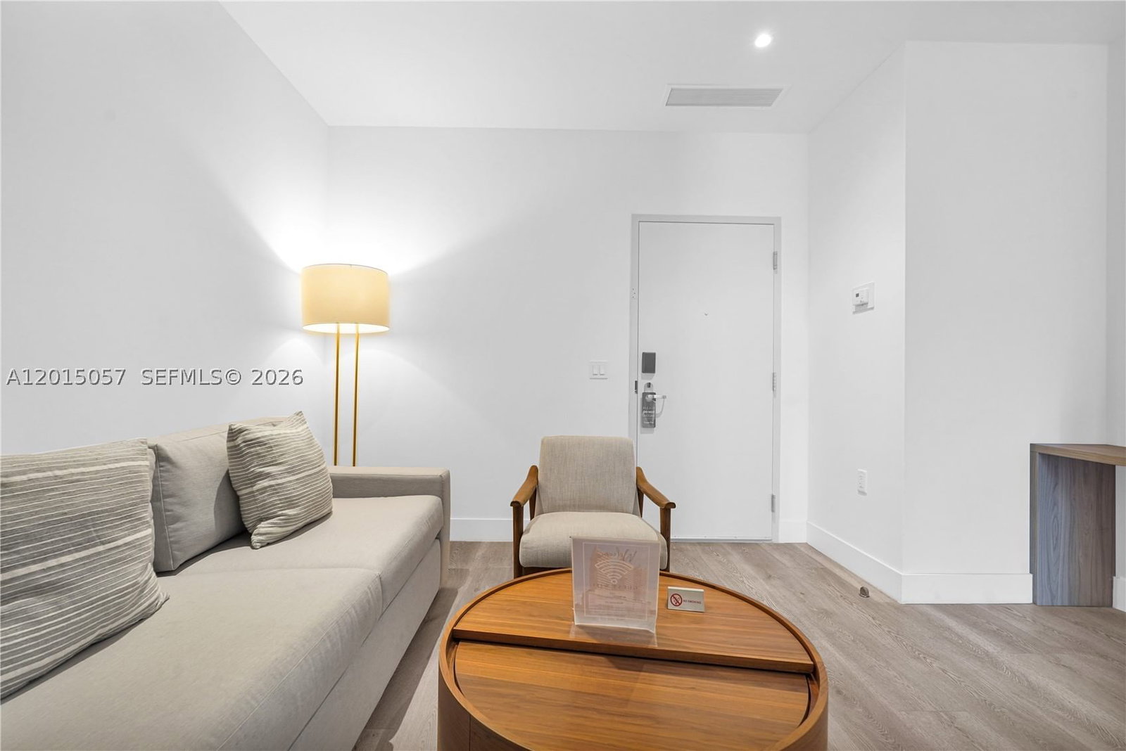 Real estate property located at 229 9th St #504, Miami-dade, Smart Brickell, Miami, FL
