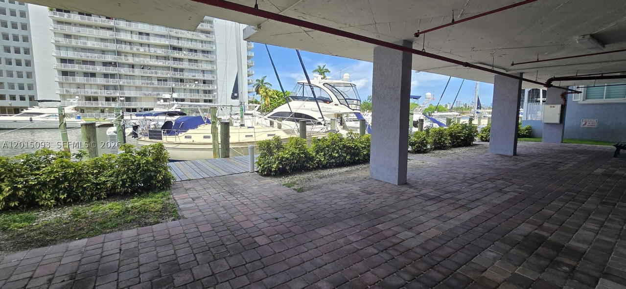 Real estate property located at 2475 16th St Rd #504, Miami-dade, River Run South Condo, Miami, FL
