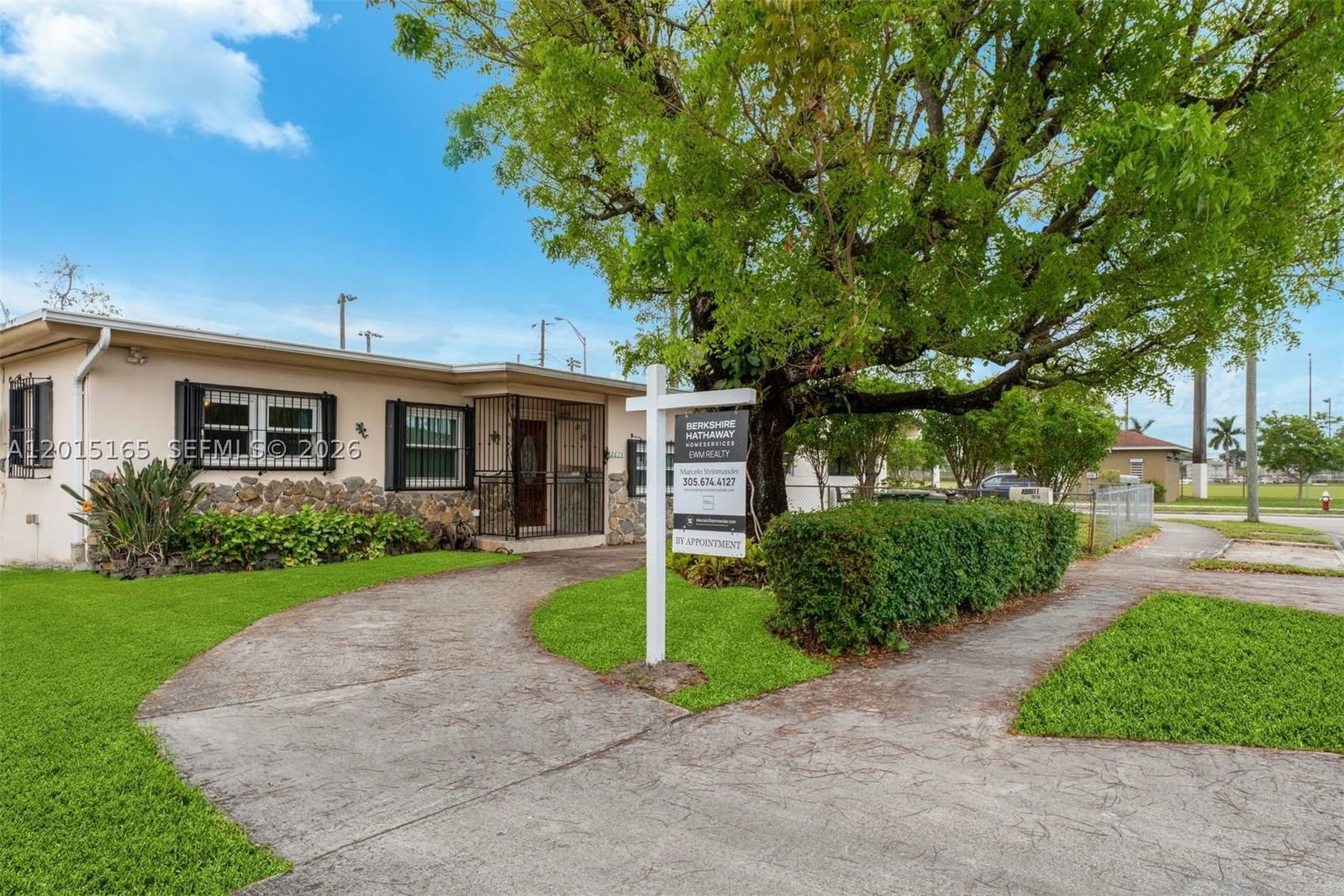 Real estate property located at 2674 8th Ct, Miami-dade, Hialeah Homesites, Hialeah, FL