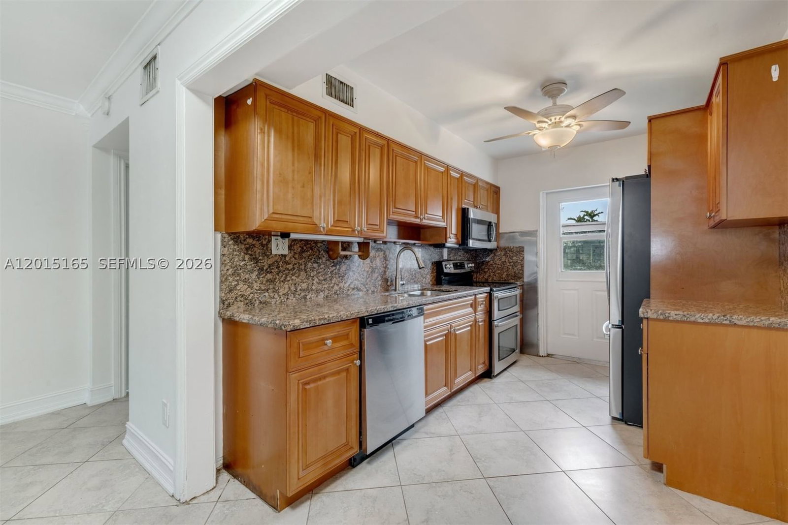 Real estate property located at 2674 8th Ct, Miami-dade, Hialeah Homesites, Hialeah, FL