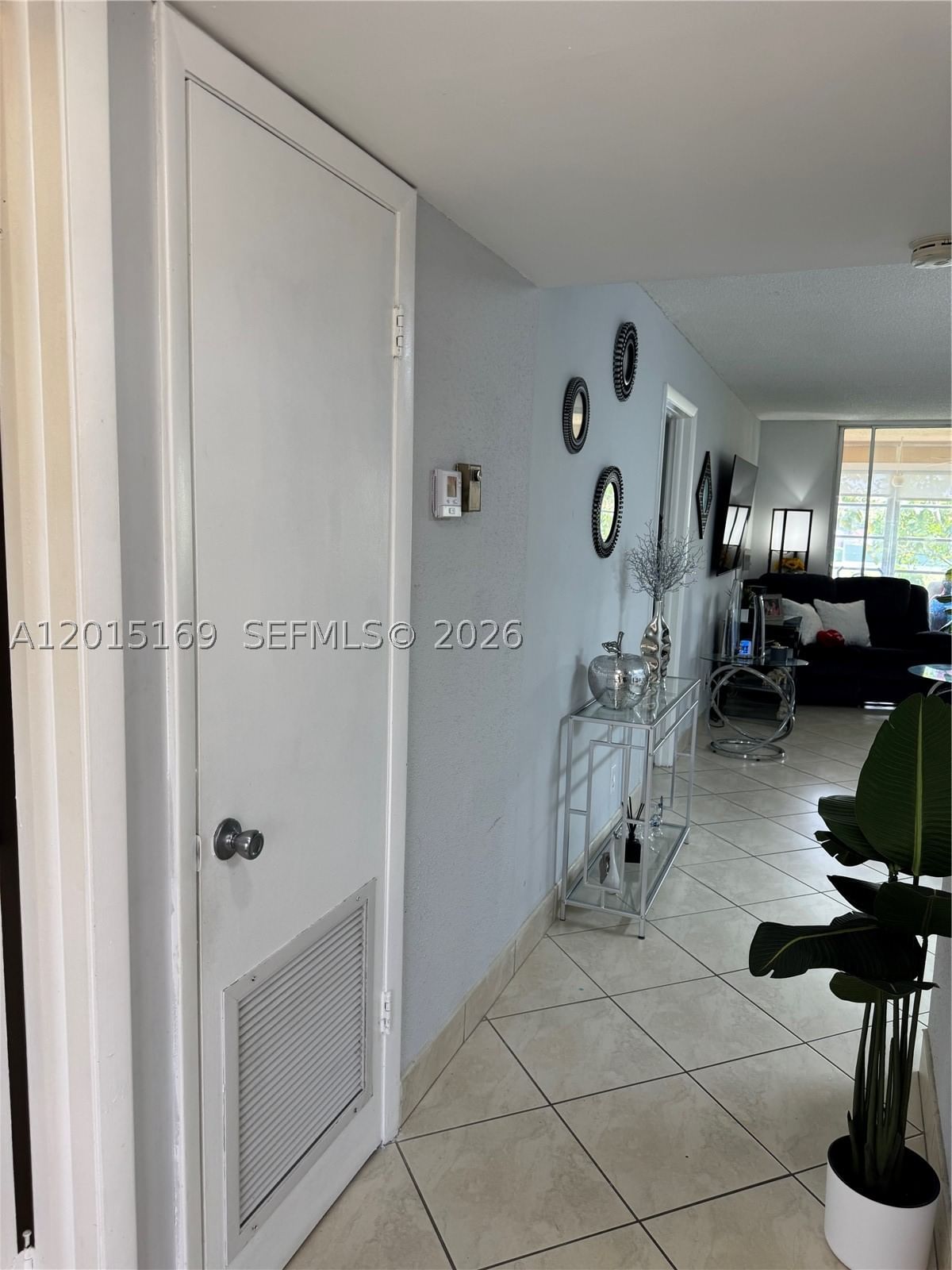 Real estate property located at 9580 Sunrise Lakes Blvd #211, Broward, Sunrise Lakes 145 Condo, Sunrise, FL