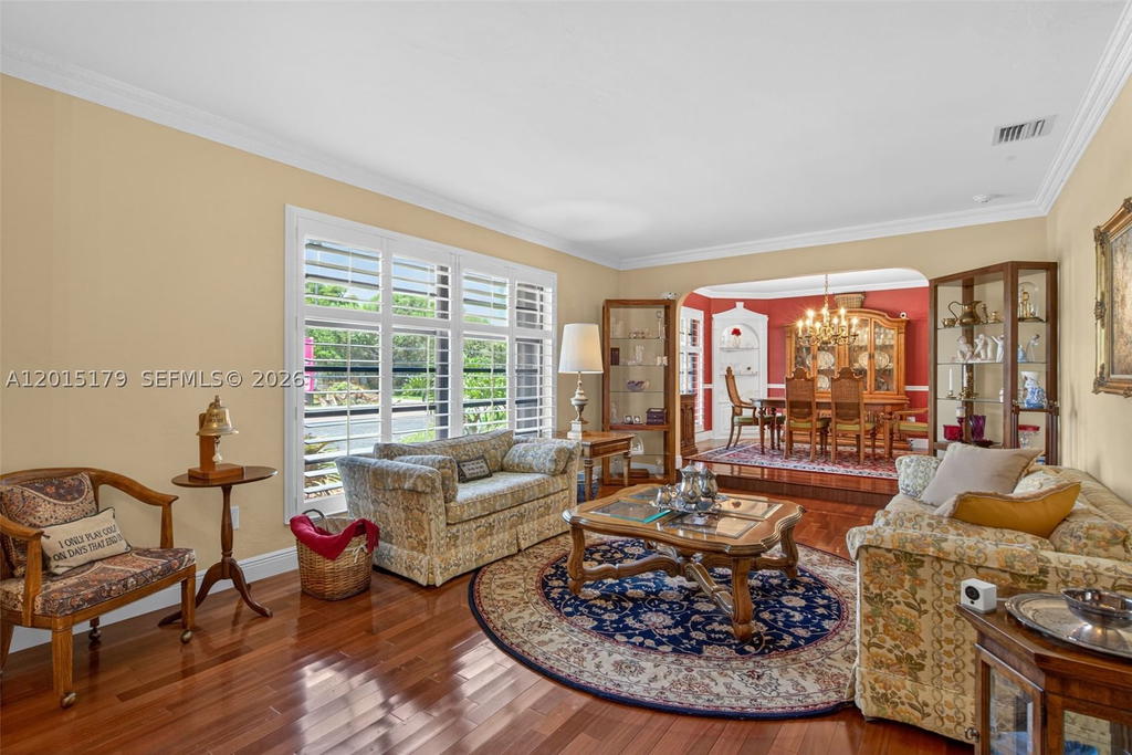 Real estate property located at 10044 131st Ter, Miami-dade, Woods Of Pine Estates, Miami, FL
