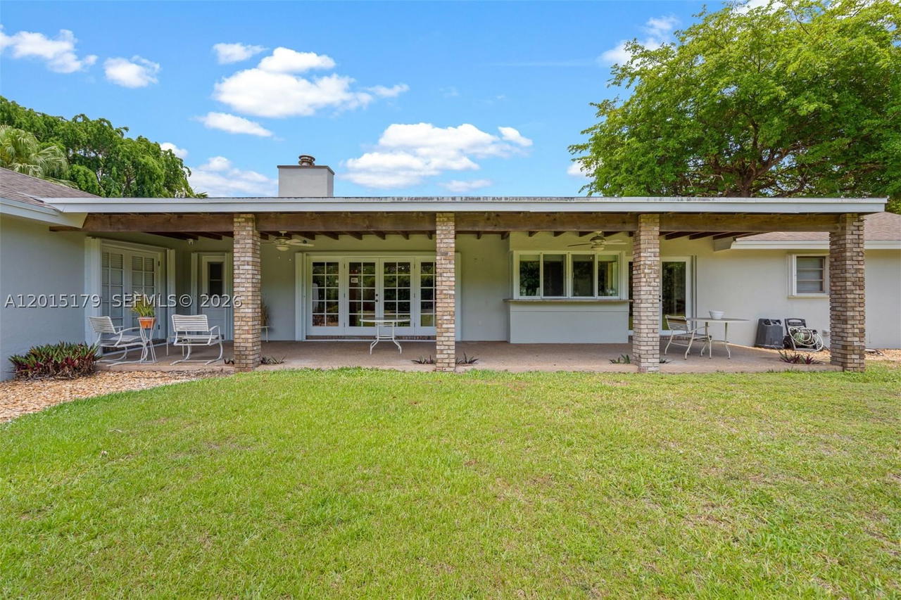 Real estate property located at 10044 131st Ter, Miami-dade, Woods Of Pine Estates, Miami, FL